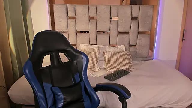 Helleamazing live cam