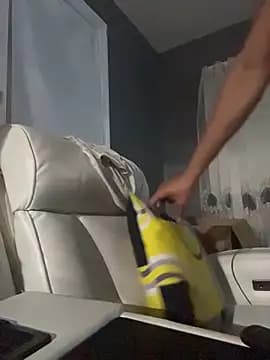 Mellyj053 live cam