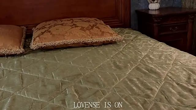 LeahAllsop live cam