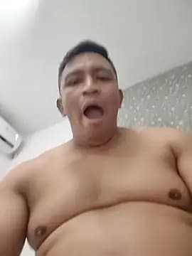 Mateoobbc live cam