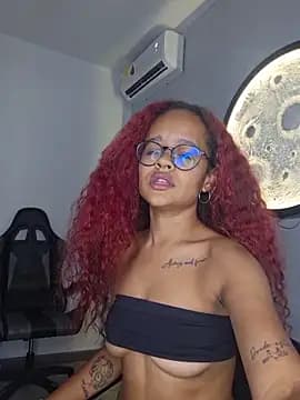 Zoee-Ross live cam
