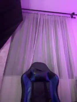 Samantha_Bernardo live cam