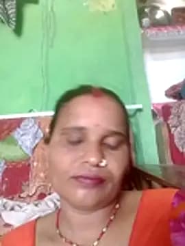 Shivani09900 live cam on Stripchat
