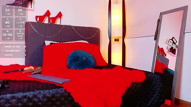 CrystalWrigh live cam on Stripchat