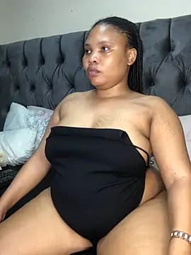 Anaelle24 live cam