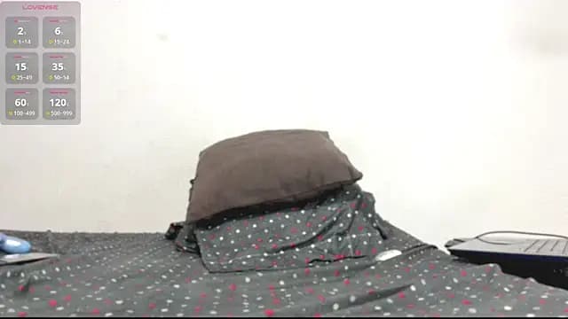 logan_x3 live cam