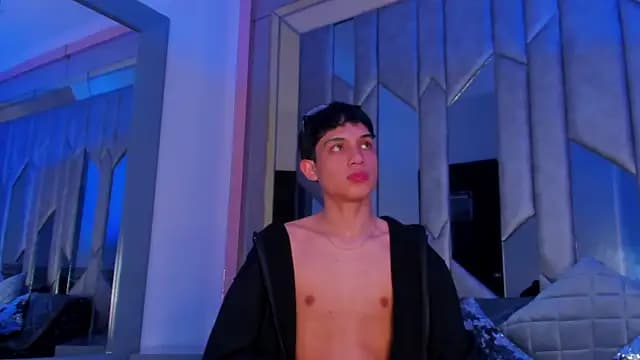 Sebax_Young live cam