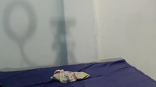 zoecute5817 live cam