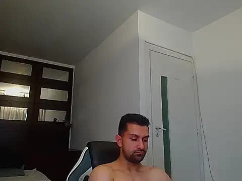 BryceReign live cam