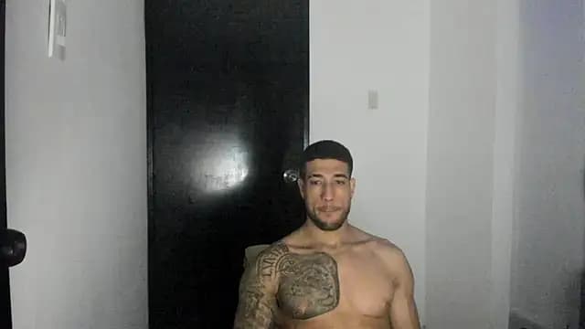 ThiagoLugo live cam
