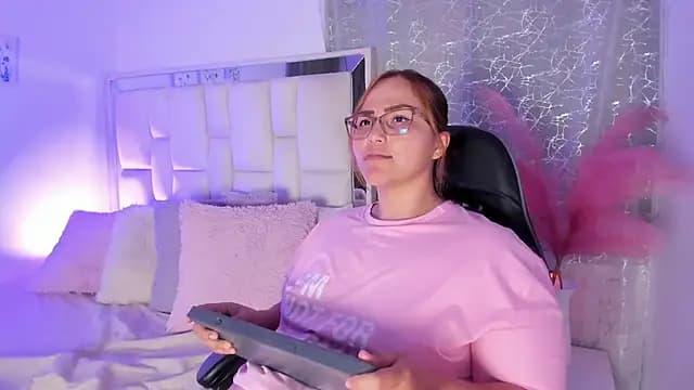 LeahxBarker live cam