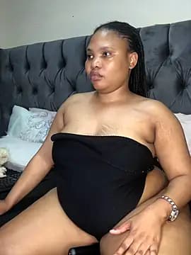 Anaelle24 live cam