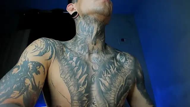 Travisttanner28 live cam