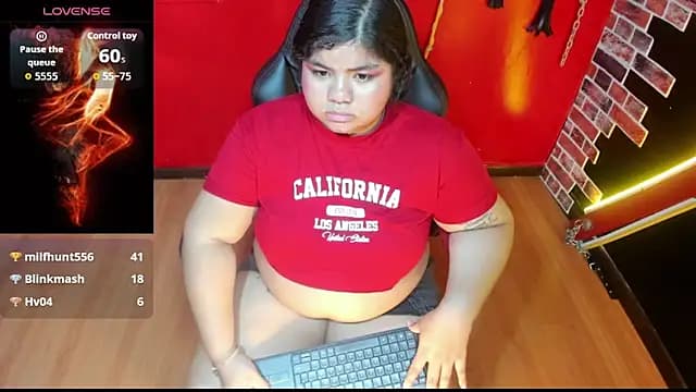 Lia_Arellano live cam