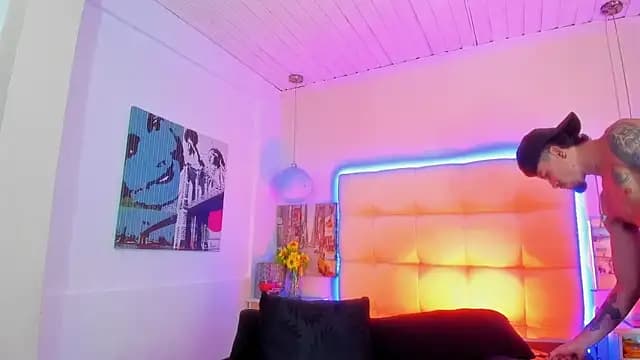 SharonTygaX live cam