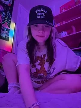 Cutiepiespanks live cam