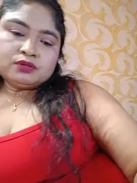 hornyriyanka live cam on Stripchat