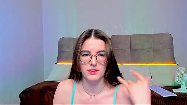 AriellaTesk live cam