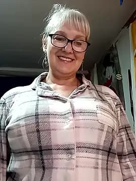 irinamaux live cam