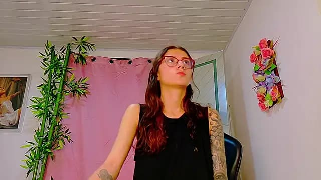 scarlet-jonesx live cam