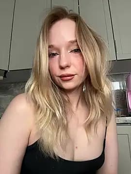 RollDollsi live cam