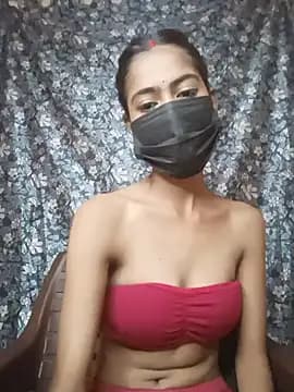 Yogita51 live cam