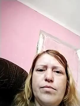 CaramelBagira live cam