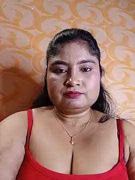 hornyriyanka live cam