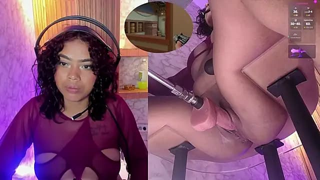 NinaCapelli live cam