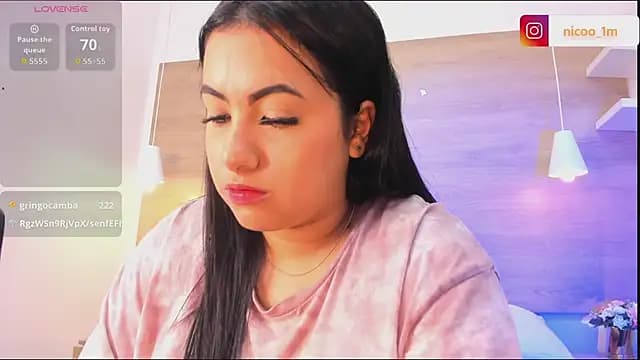 NICOOLMILLER live cam