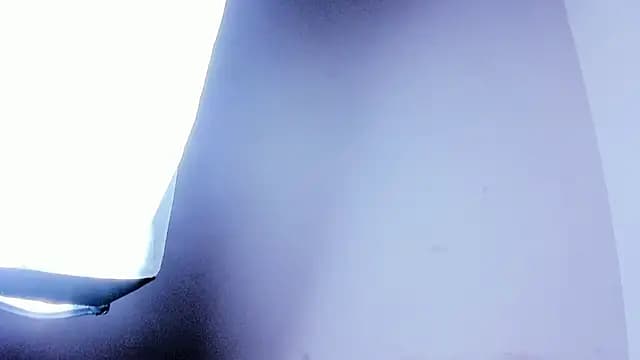 AlmaStonee live cam
