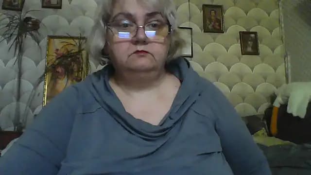 MarinaFarina53 live cam