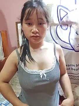 Ninaa01 live cam