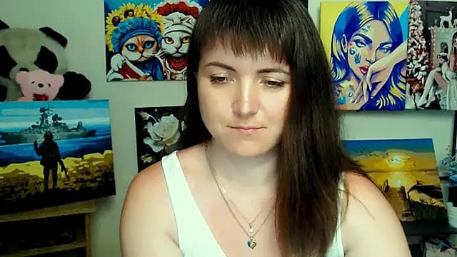 Darina_M_ live cam on Stripchat