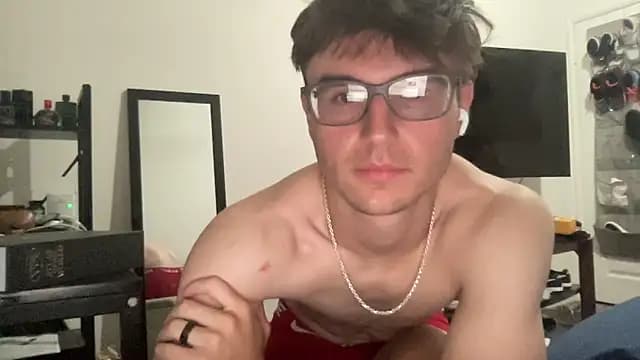 ryan_28747 live cam