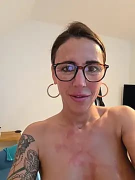 Klamsine live cam