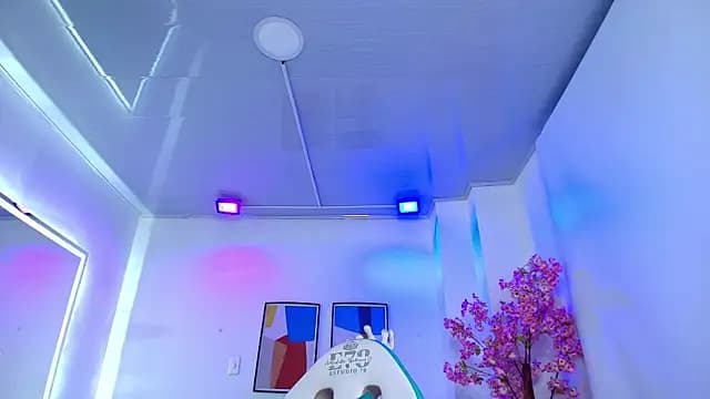Black_roseee live cam