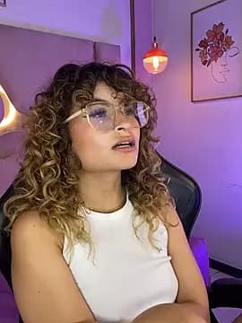 emilyjonesss_ live cam