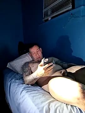 Brandon23xxxgb live cam