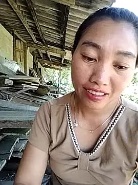 Lovephay8x live cam on Stripchat