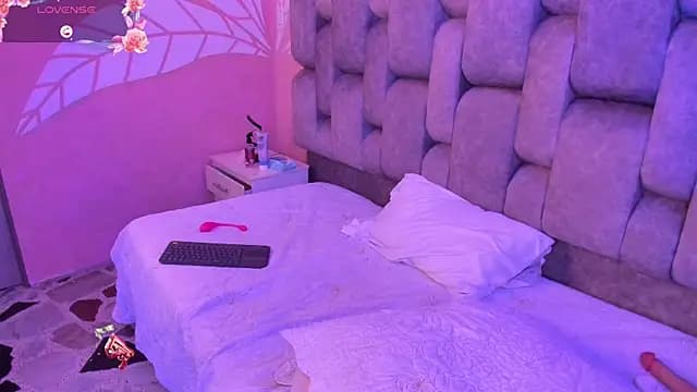 AphroditeSweett live cam