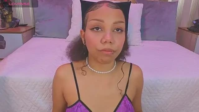 lilith_pink__ live cam