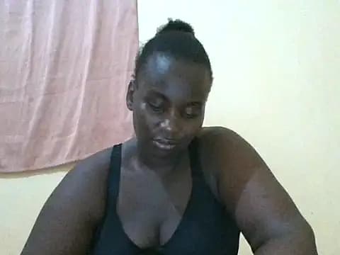 Blackbeaty003 live cam