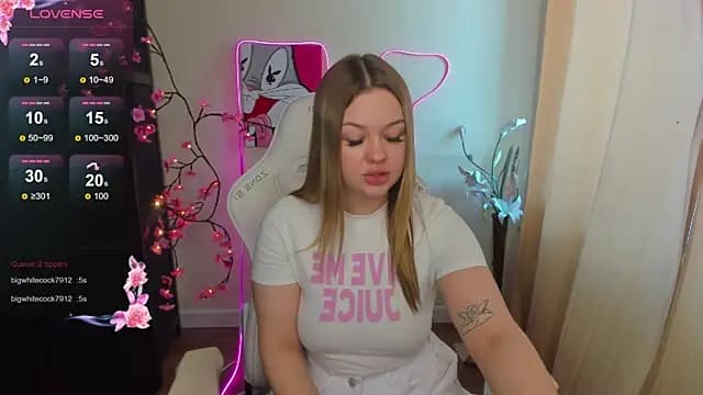 AmeliePeach live cam