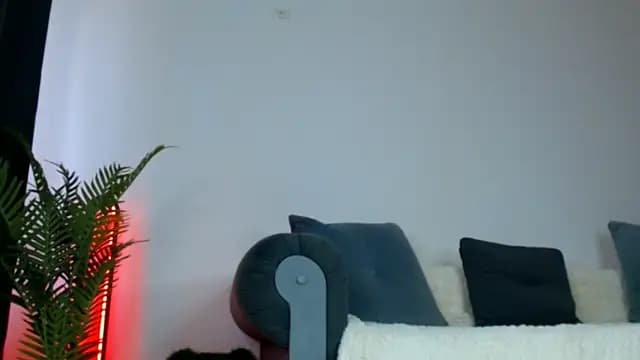 arianatattoos live cam
