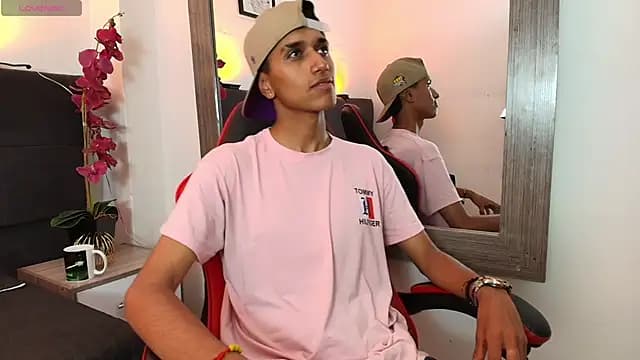 Alan_Colthon live cam