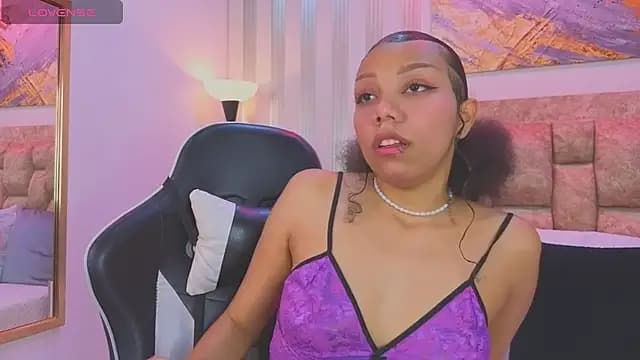 lilith_pink__ live cam