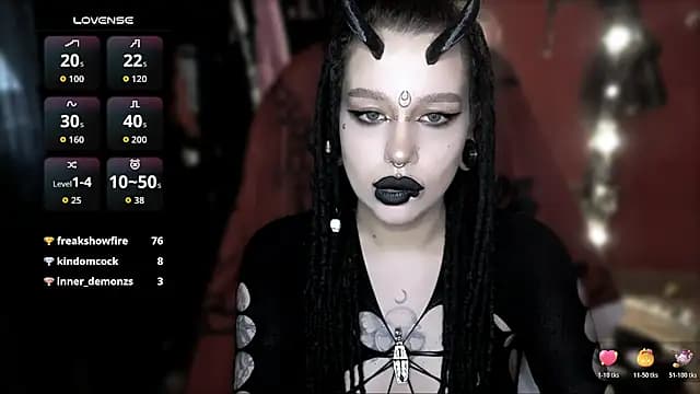 alexx_succubus live cam