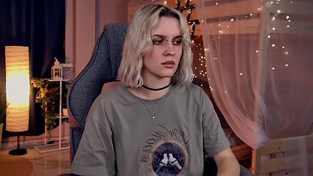 BethanyCloud live cam