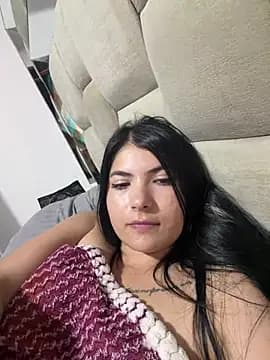 cloebecker-18 live cam
